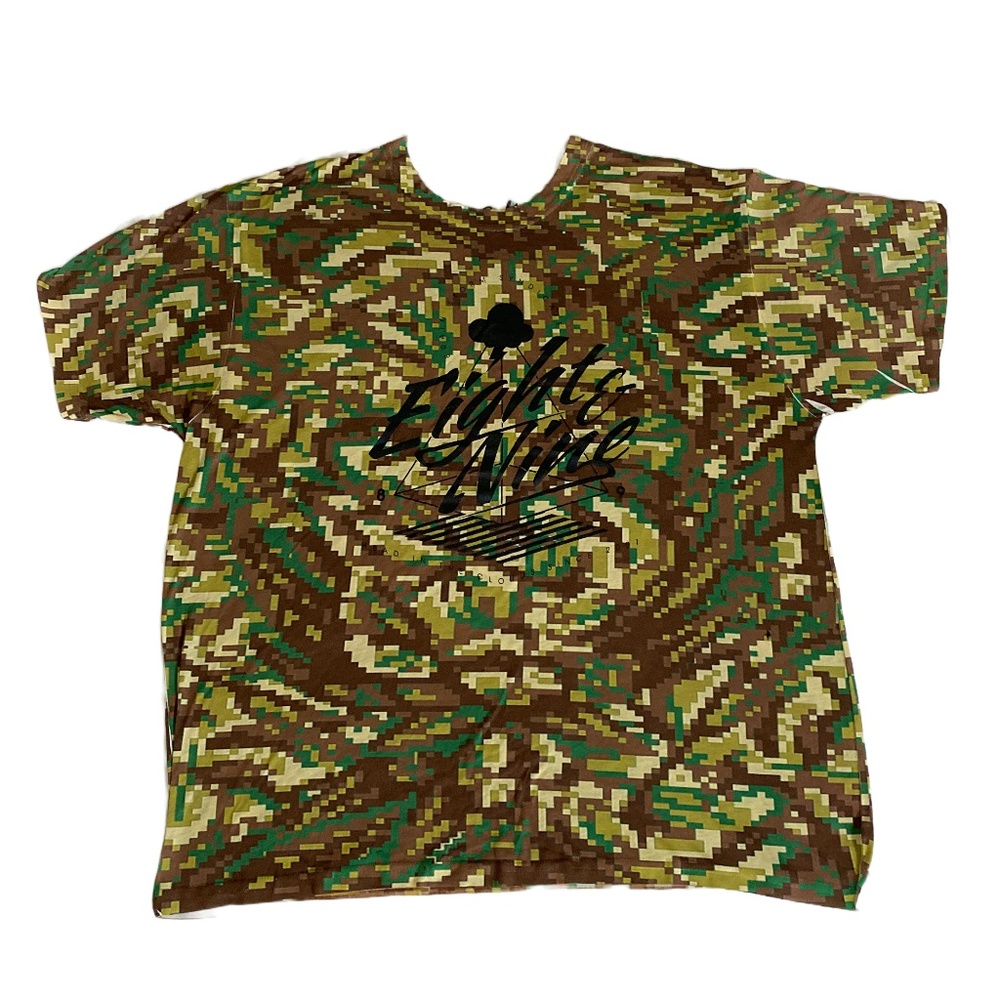 8&9 Digital Bud Camo T-Shirt